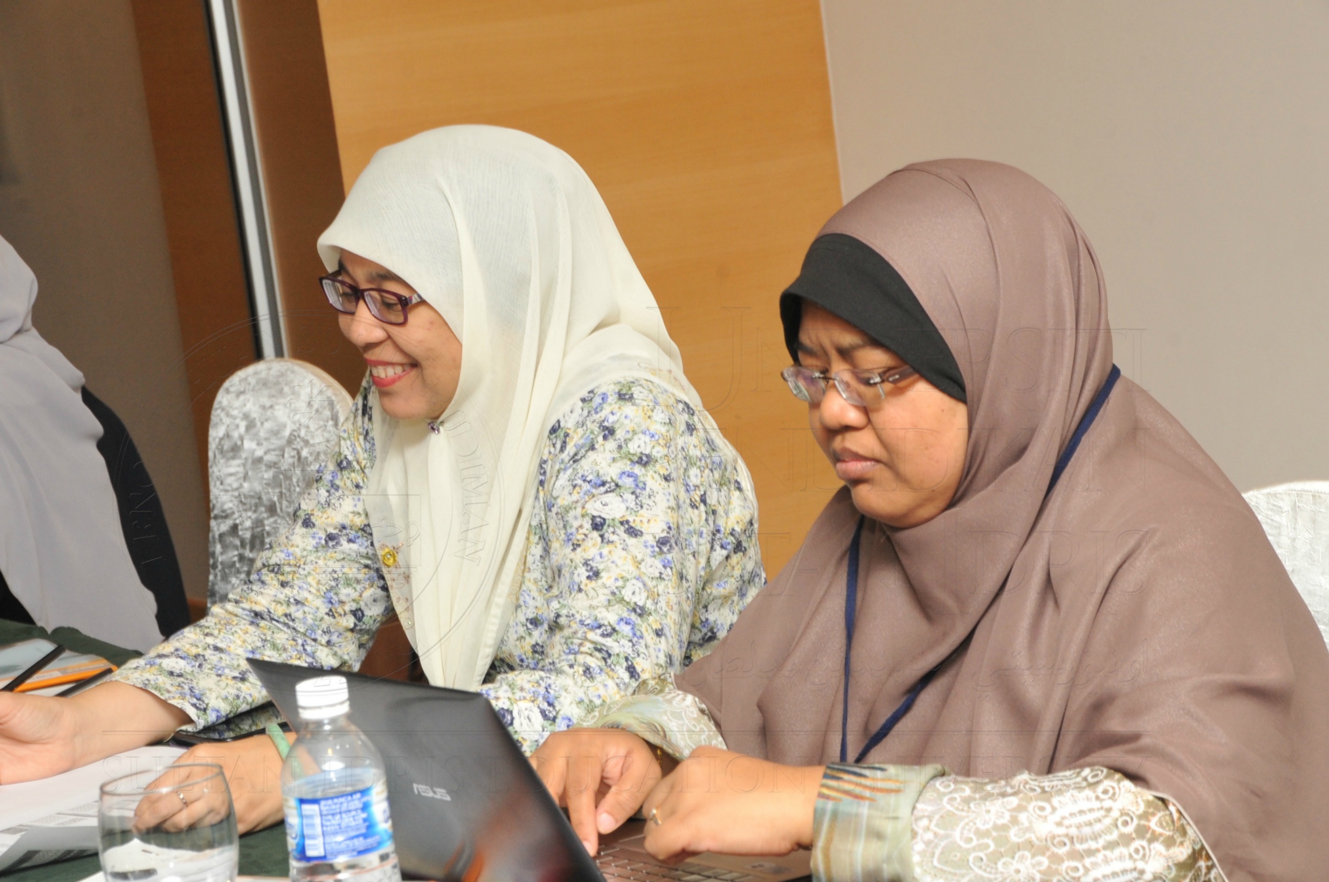 PRO15 160 MEGNATIC HAS 9833